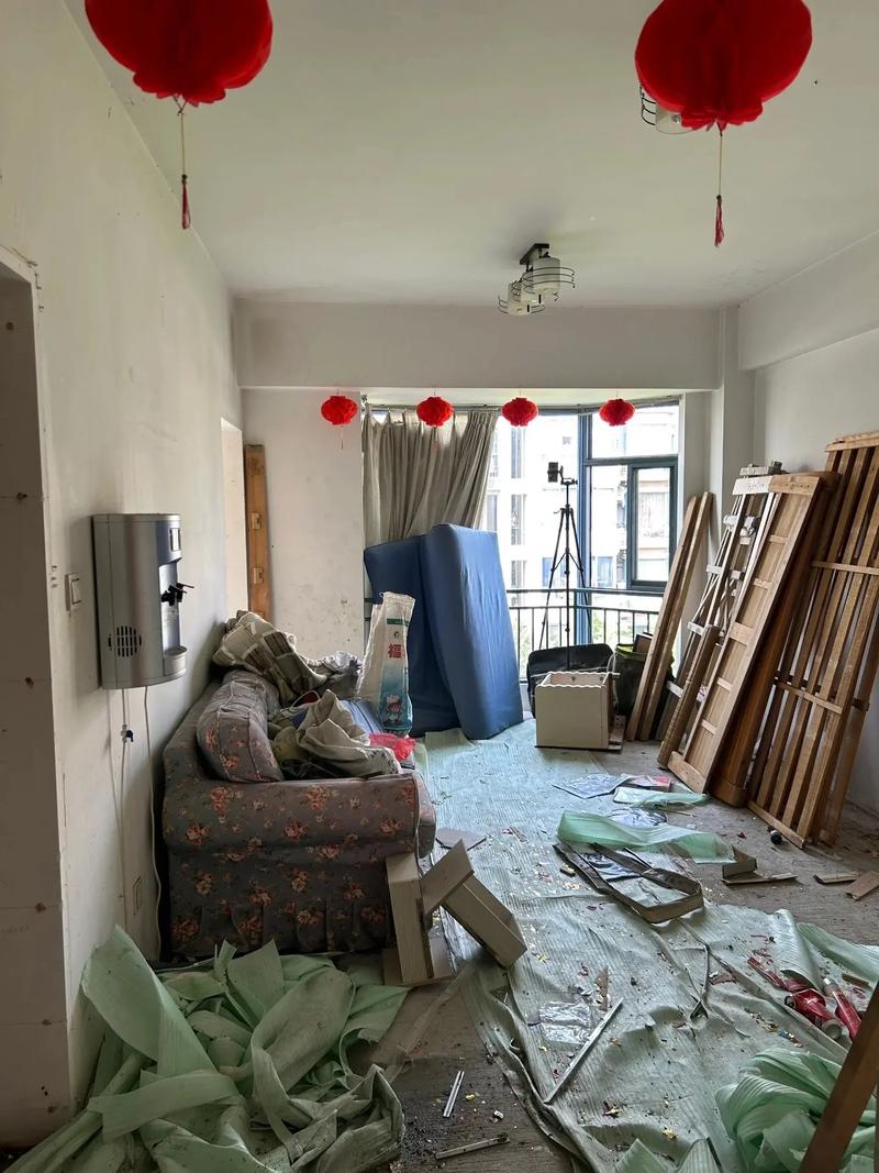 武汉办公室装修新趋势：简约而不简单